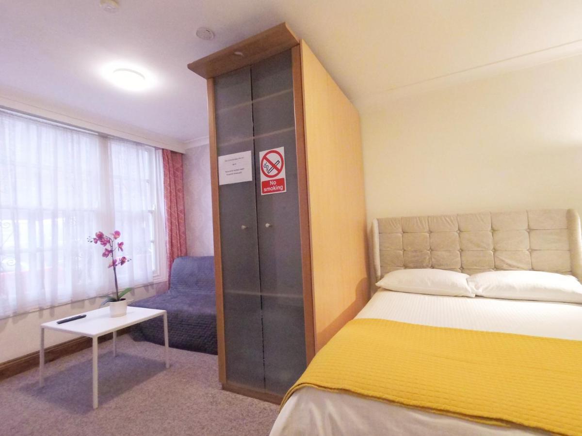 Apartament Flat 1 At 6 Taunton Mews *