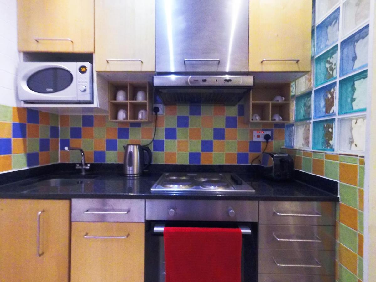 Apartament Flat 1 At 6 Taunton Mews